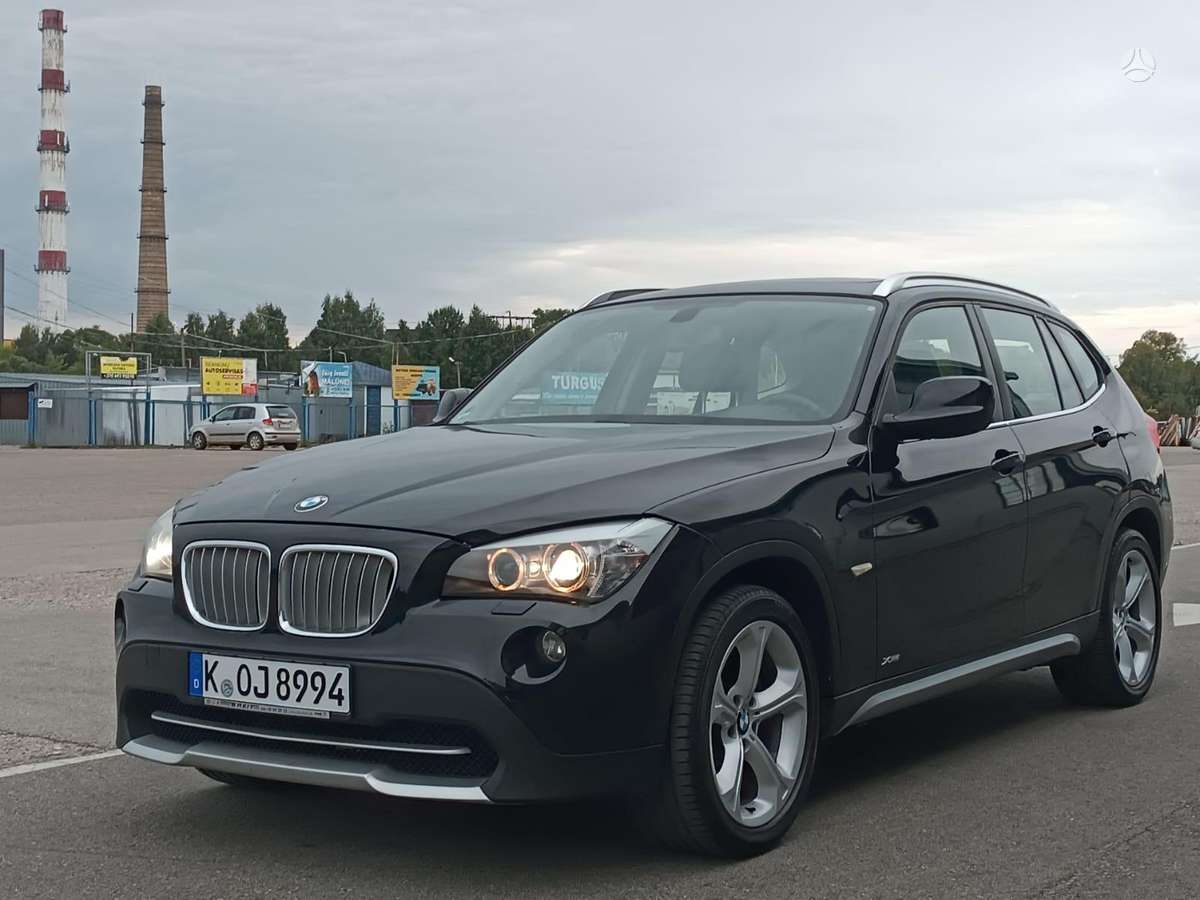 BMW X1 - 1
