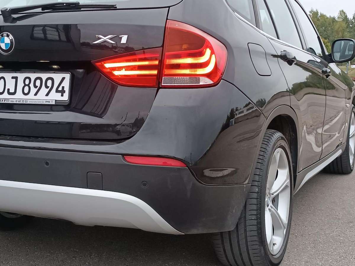 BMW X1 - 8