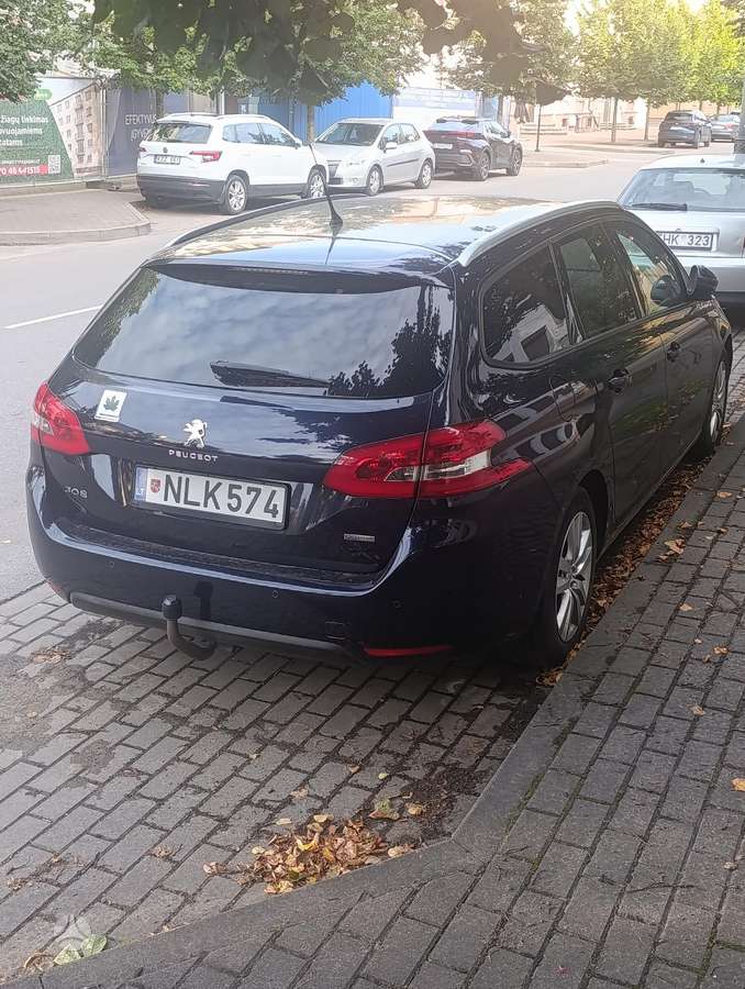 Peugeot 308 - 4