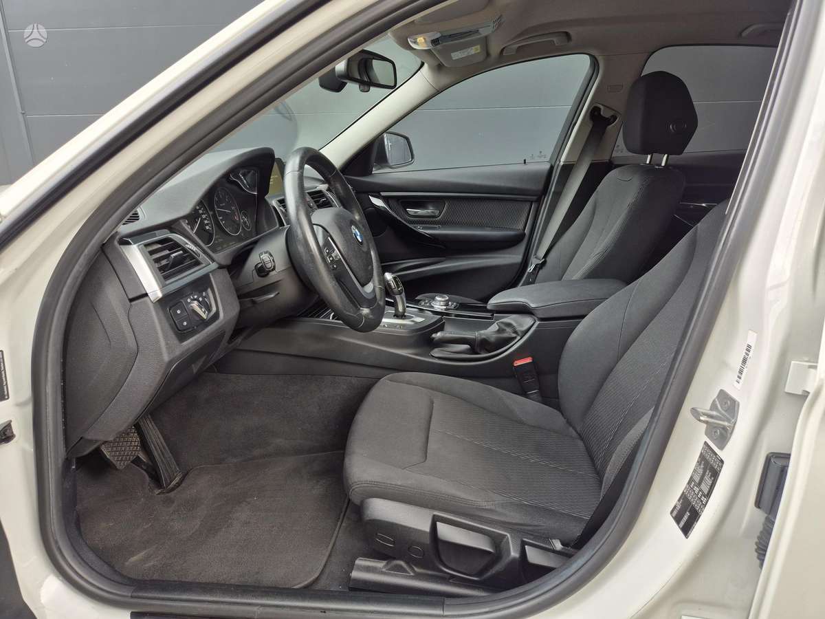 BMW 318, 2.0 l., Седан