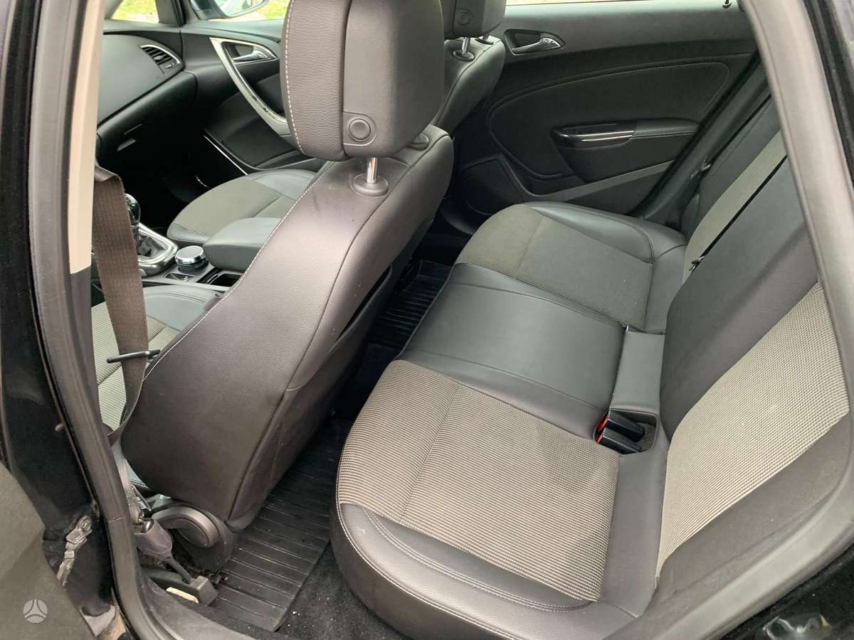 Opel Astra for parts