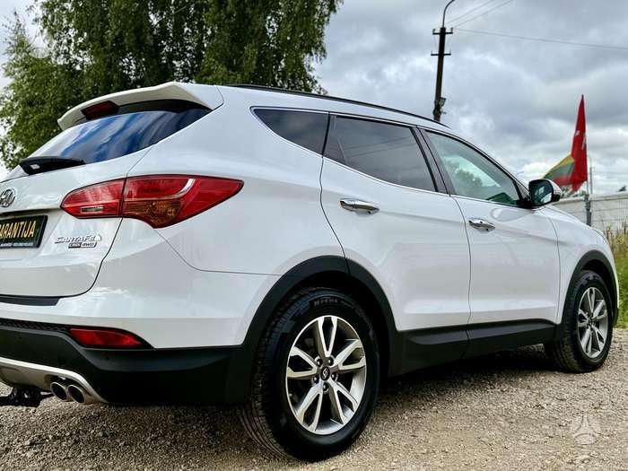 Hyundai Santa Fe - 8