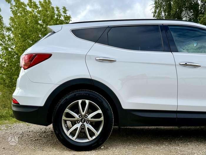 Hyundai Santa Fe - 9