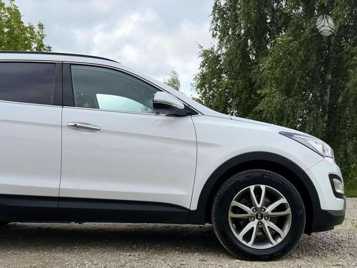 Hyundai Santa Fe - 10