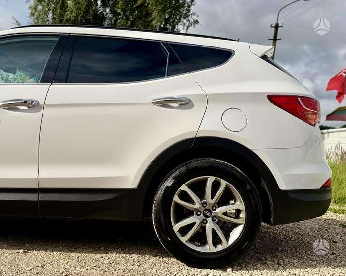 Hyundai Santa Fe - 12