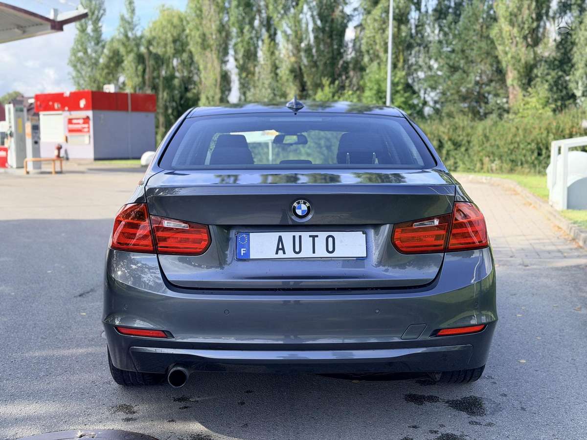 BMW 320 - 7