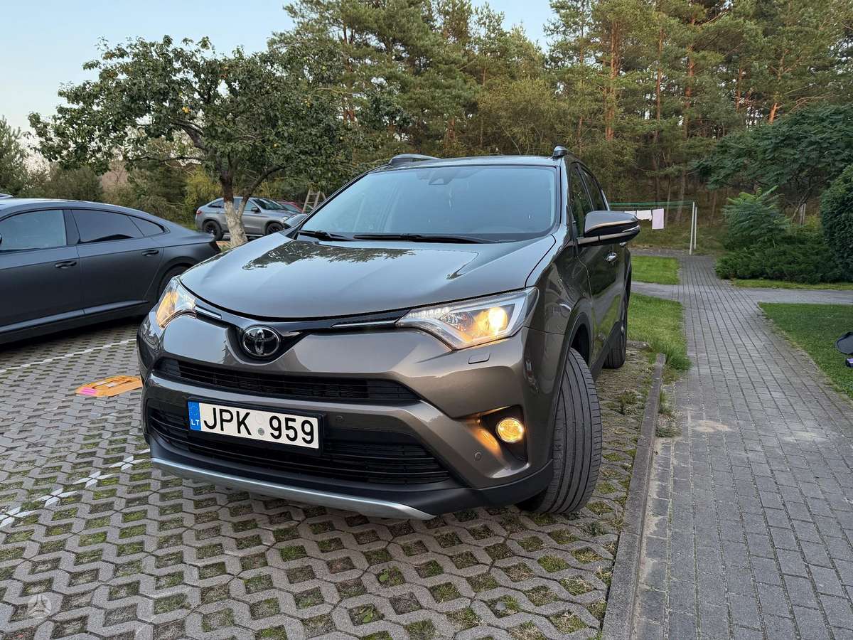 Toyota RAV4 - 2