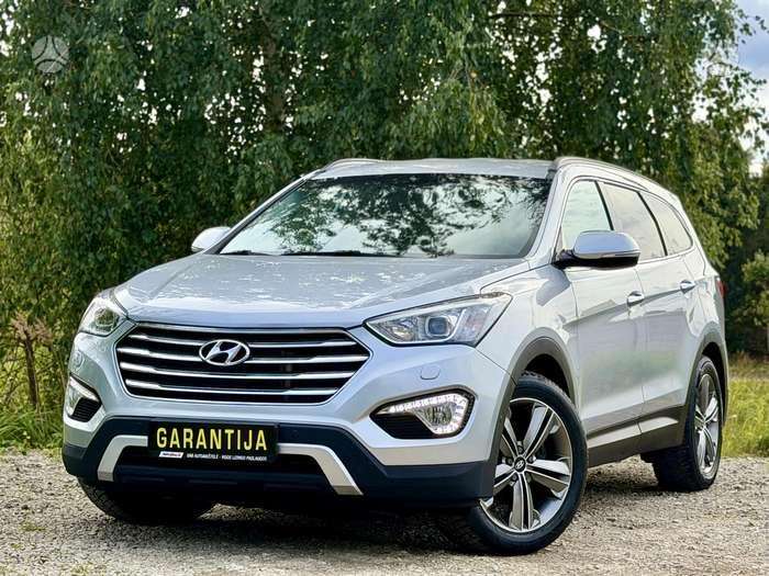 Hyundai Grand Santa Fe - 4