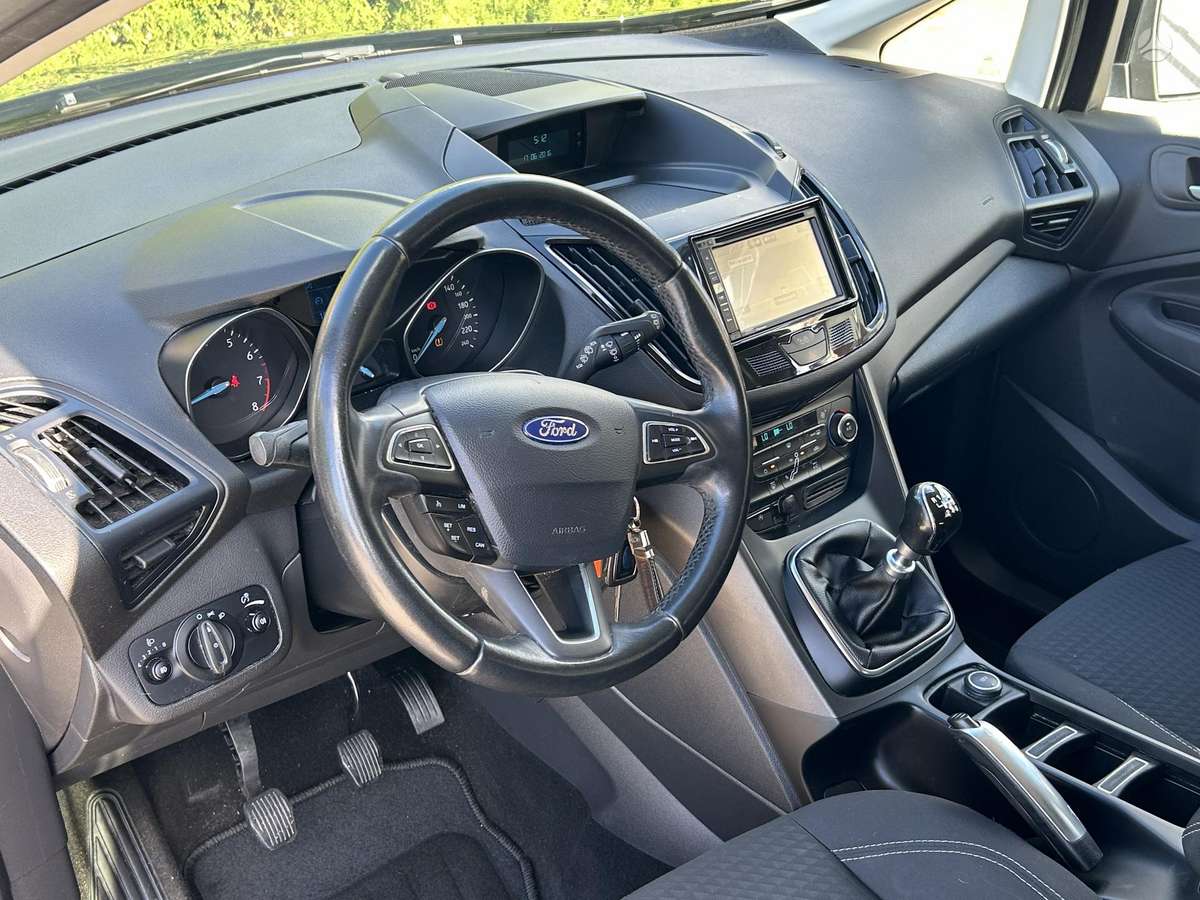 Ford C-MAX - 12