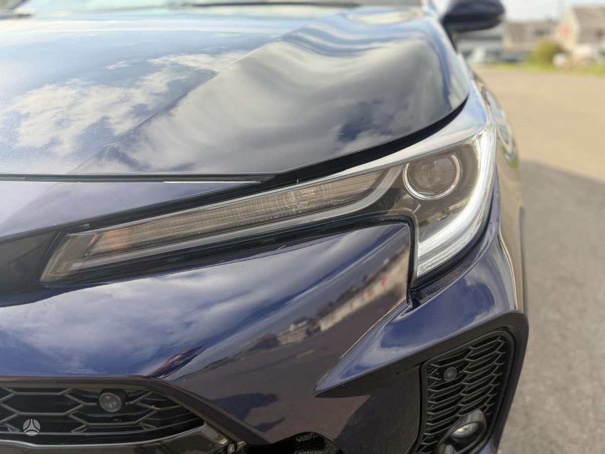 Toyota Corolla - 9