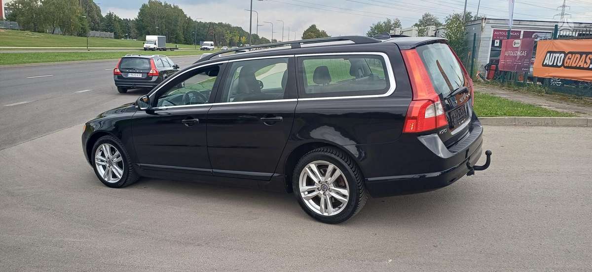 Volvo V70, 2.0 l., Универсал