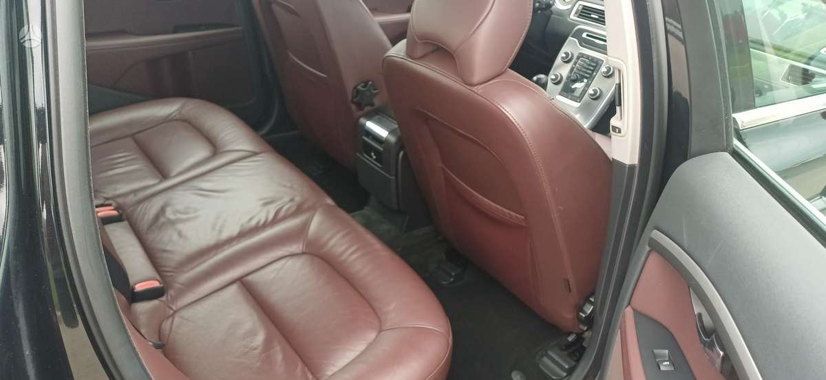 Volvo V70 - 12