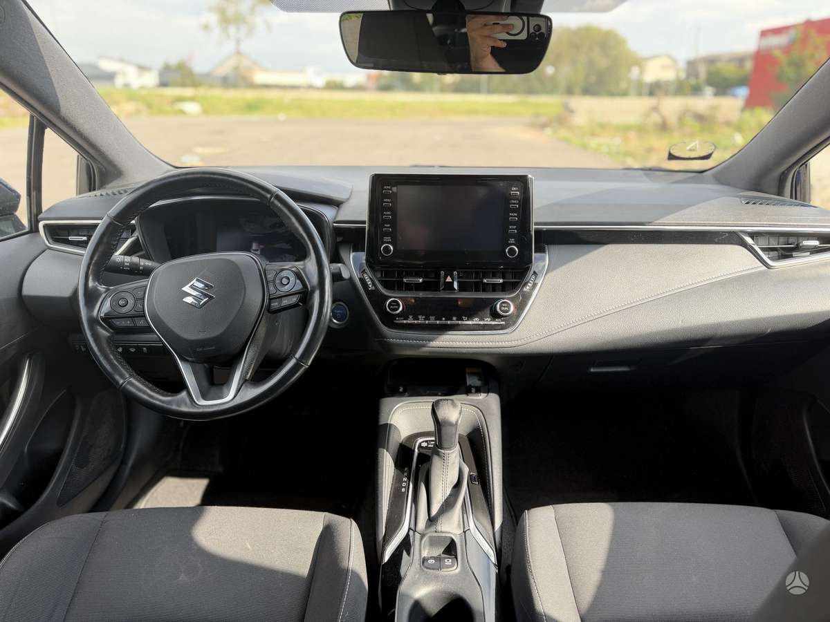 Toyota Corolla - 10