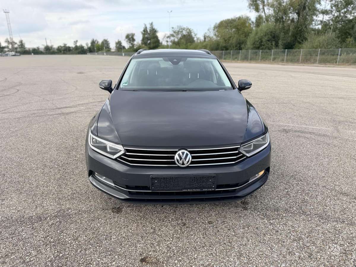 Volkswagen Passat - 6