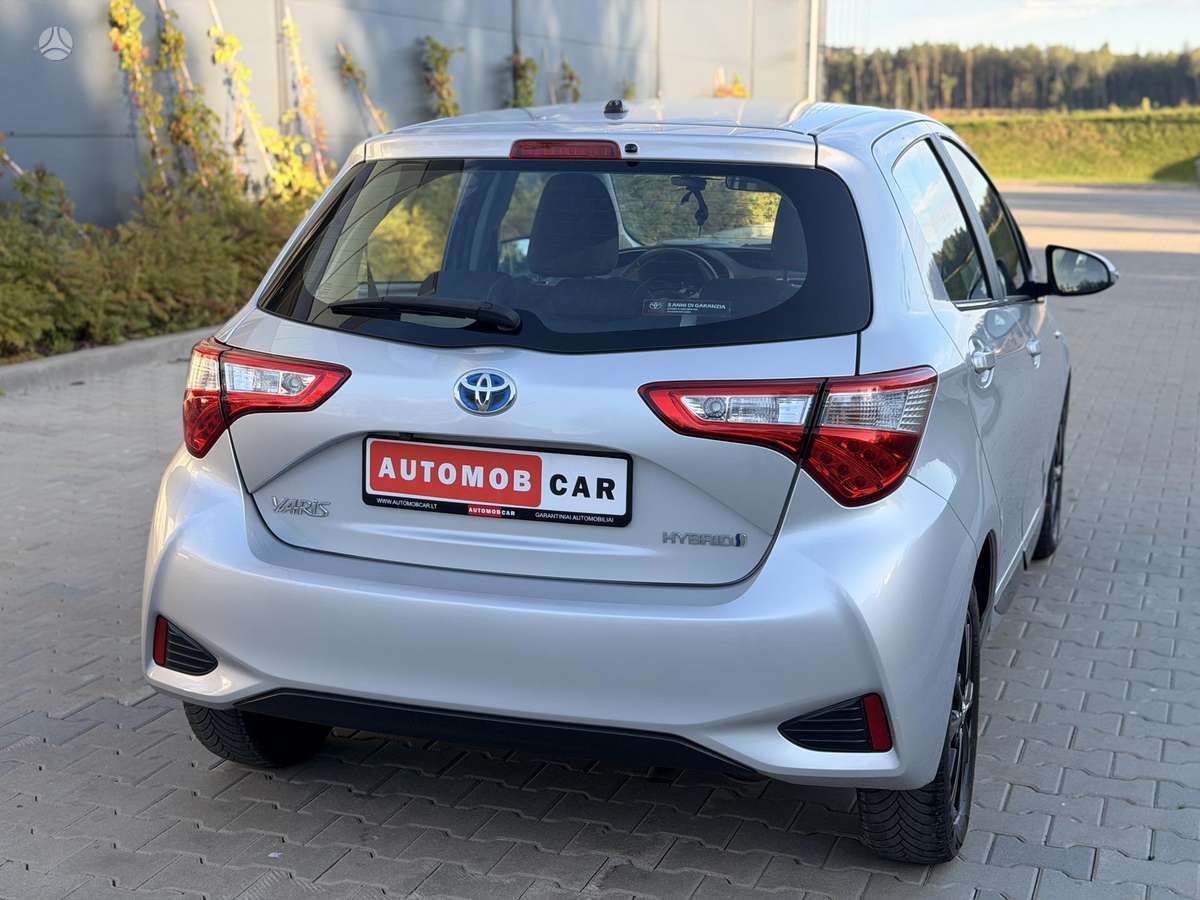 Toyota Yaris - 8