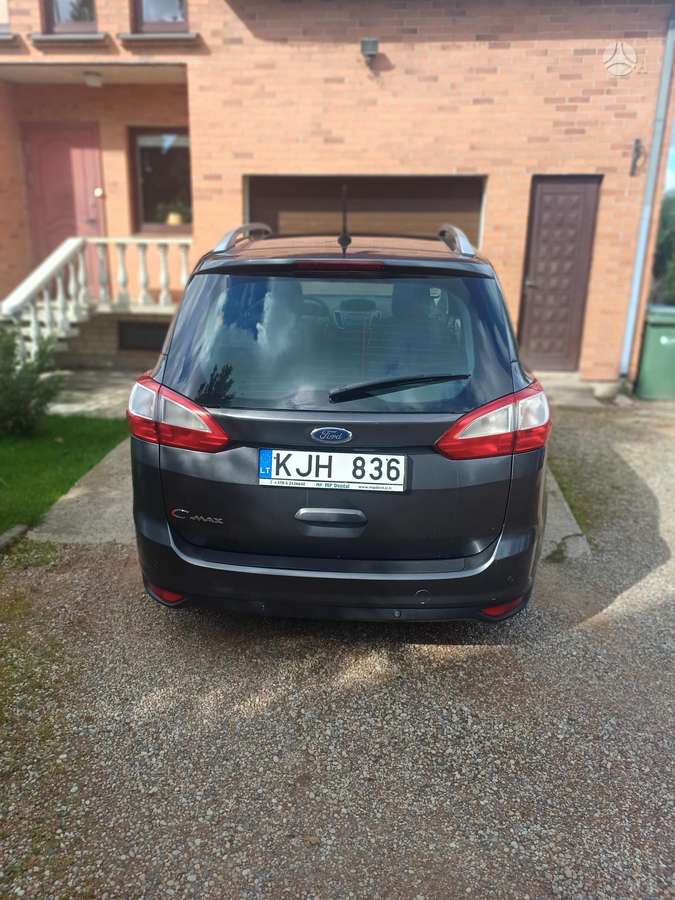 Ford Grand C-MAX - 3