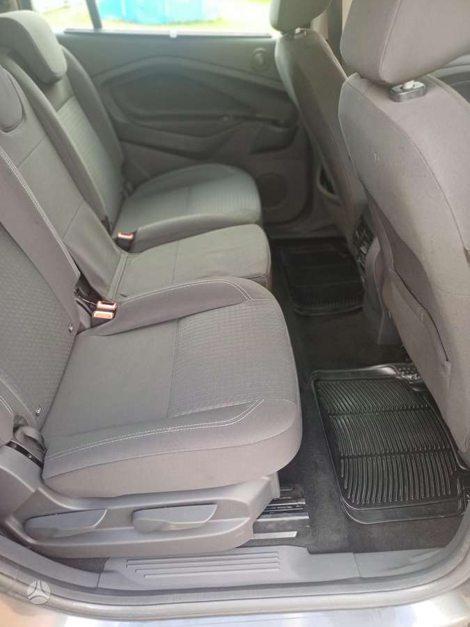 Ford Grand C-MAX - 7