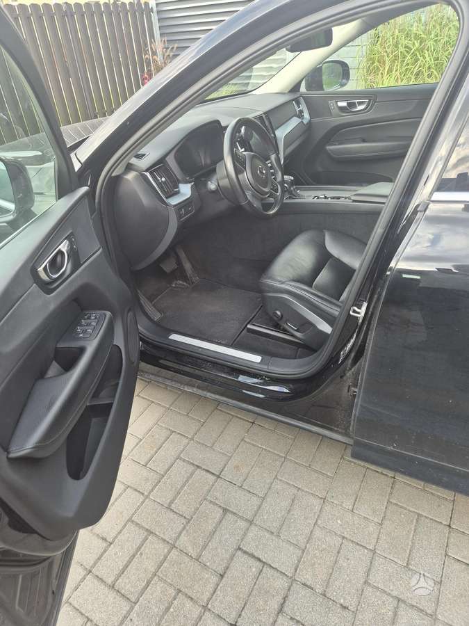 Volvo XC60 - 4
