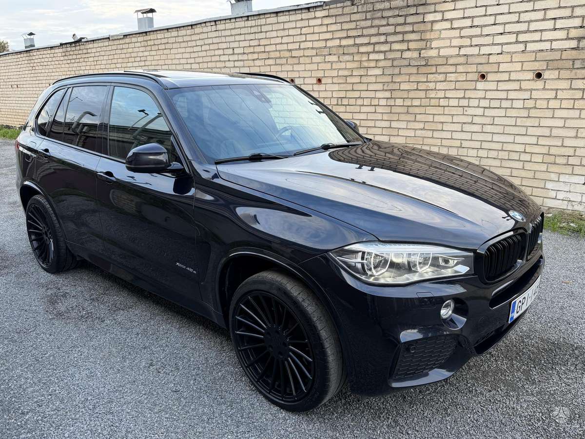 BMW X5 - 1