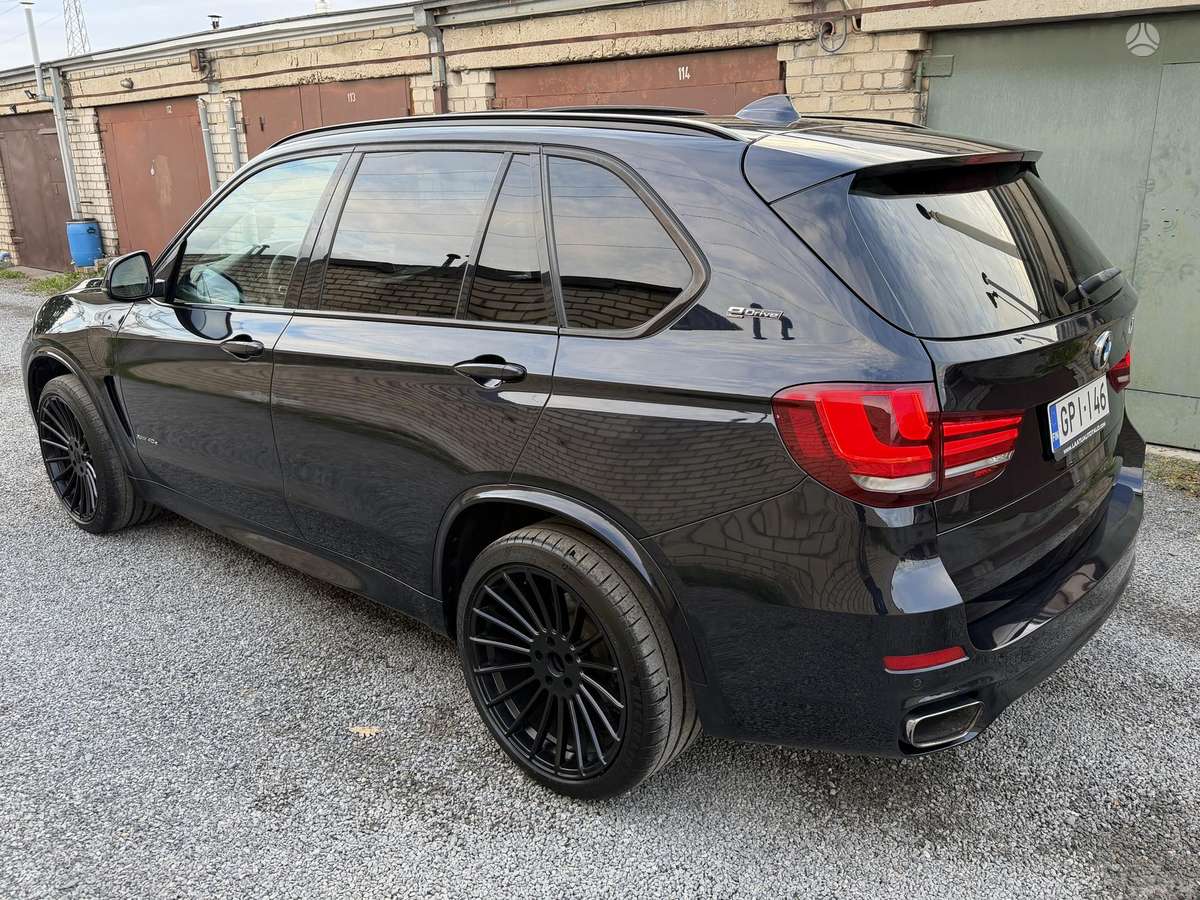 BMW X5 - 6