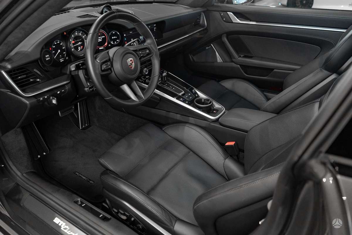 Porsche 911 - 10