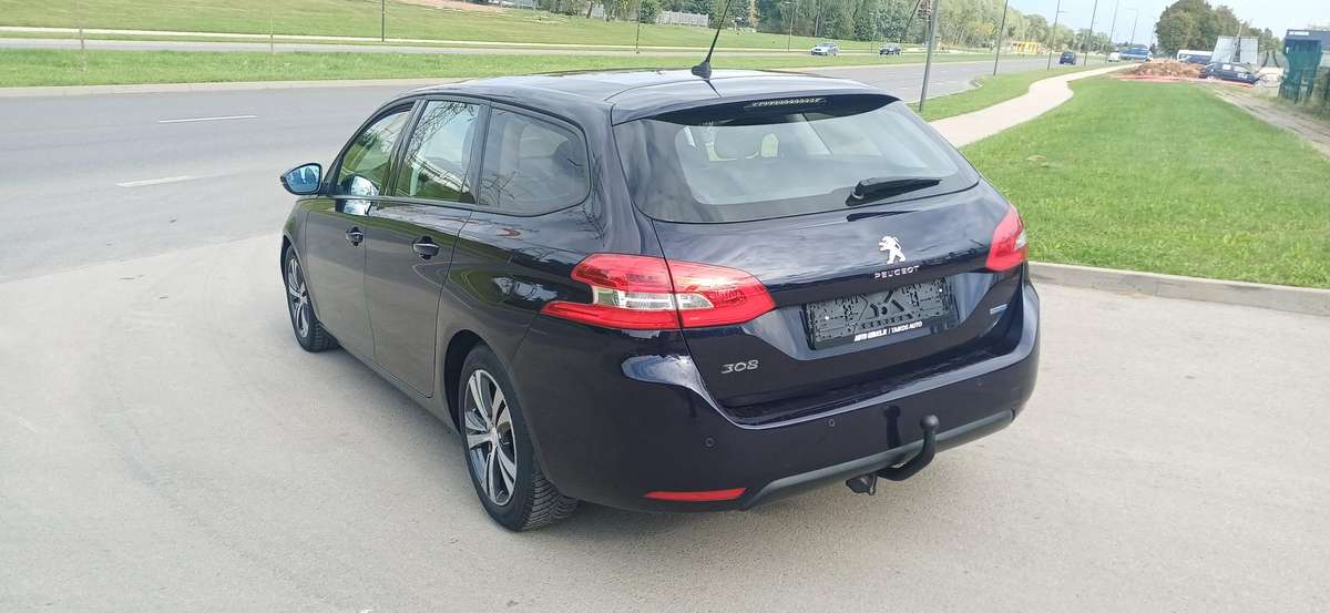 Peugeot 308 - 4
