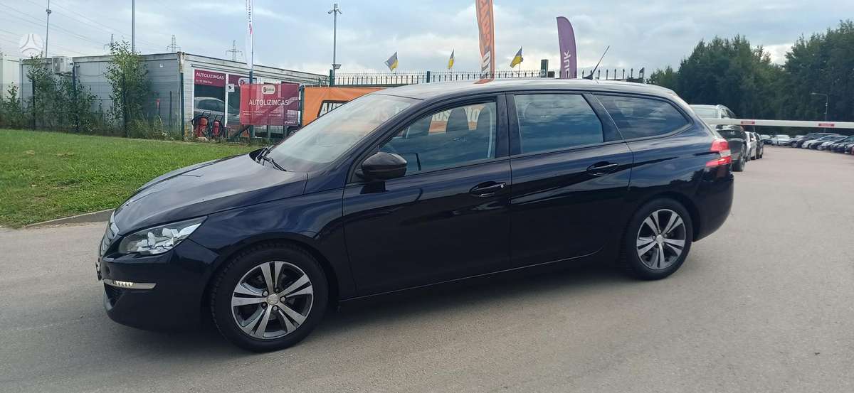 Peugeot 308 - 5