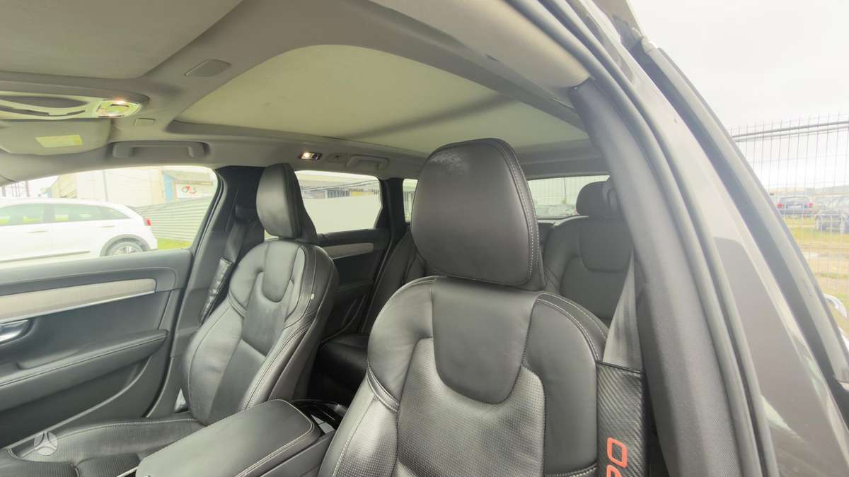 Volvo V90, wagon