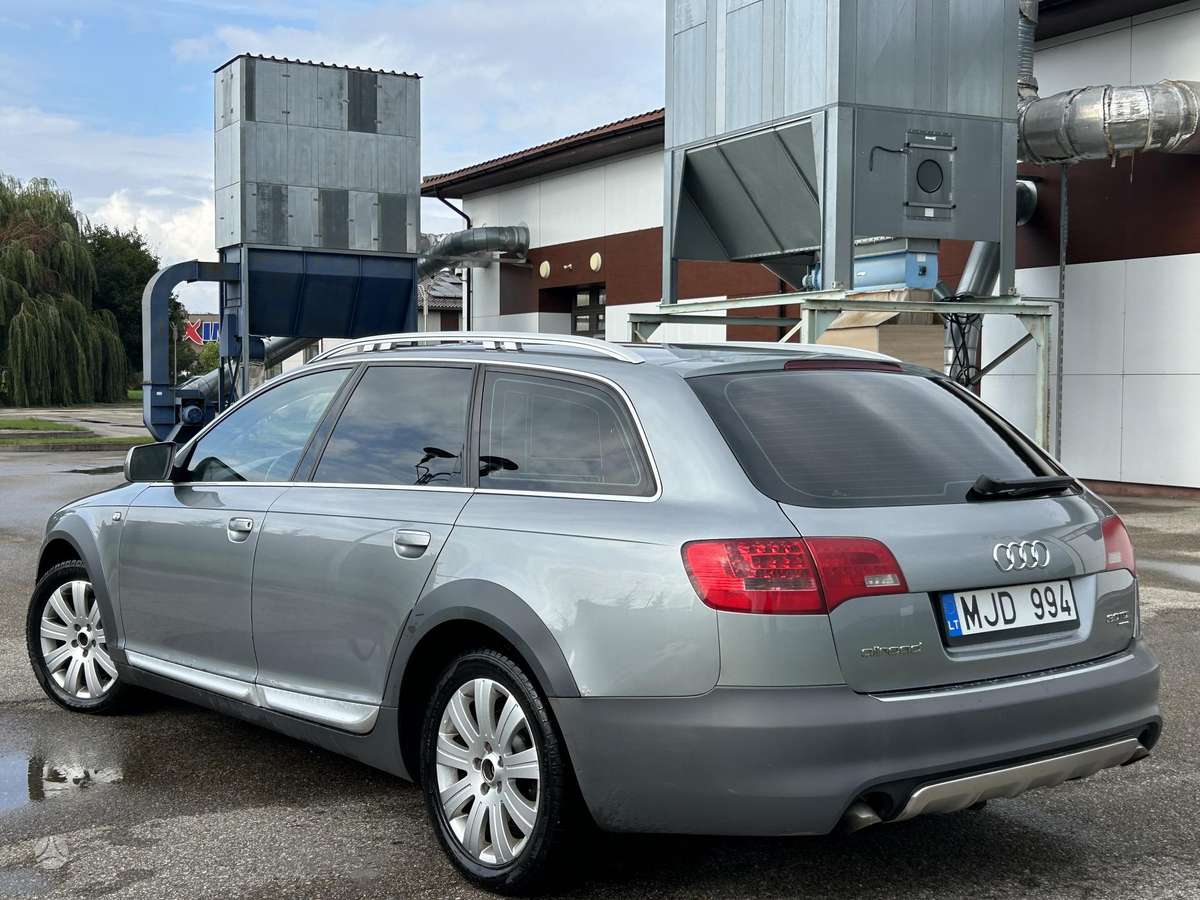 Audi A6 allroad - 8