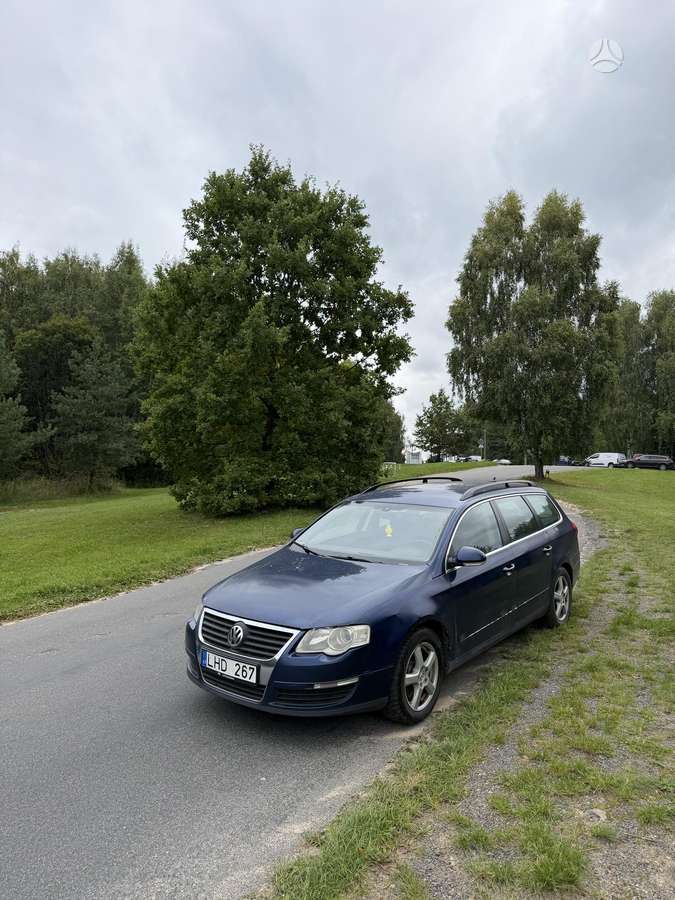 Volkswagen Passat - 2