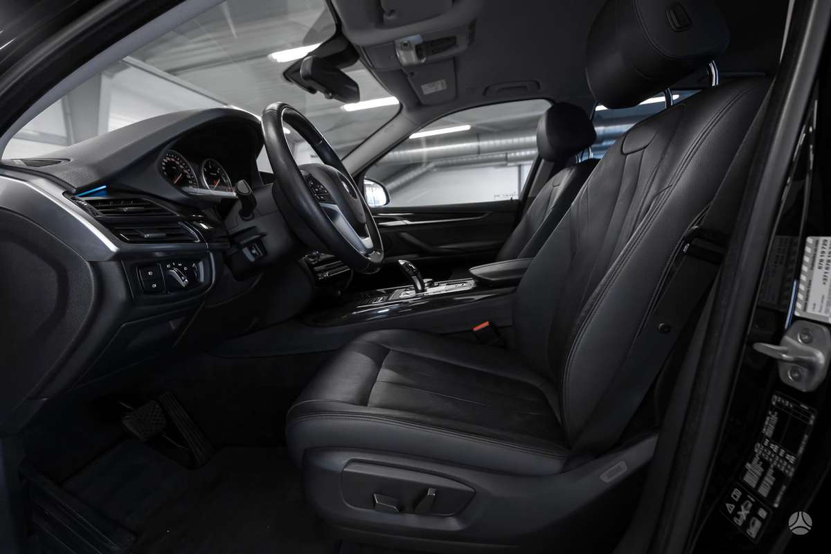 BMW X5 - 12