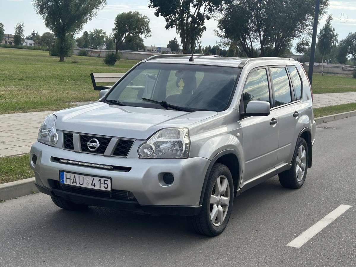 Nissan X-Trail - 2