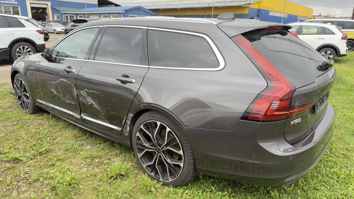 Volvo V90, wagon