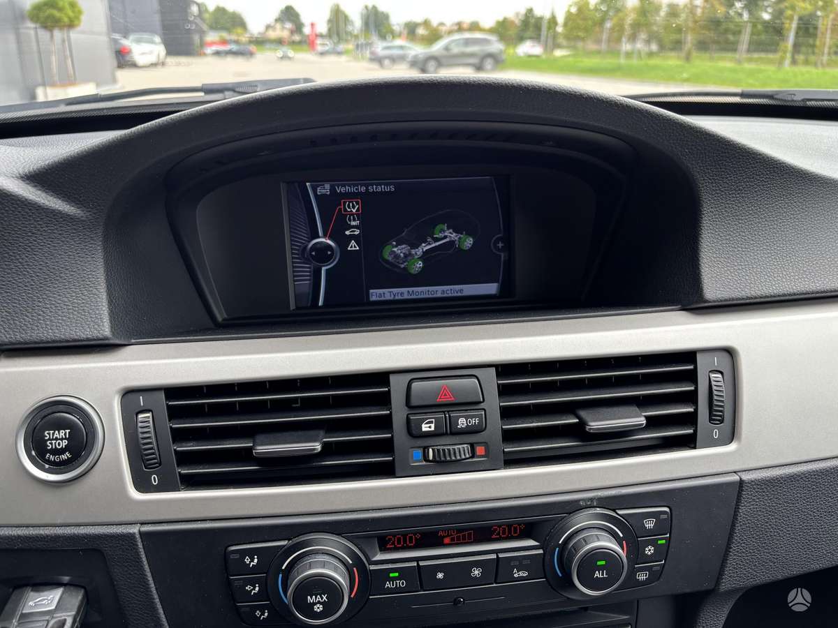 BMW 318, 2.0 l., wagon
