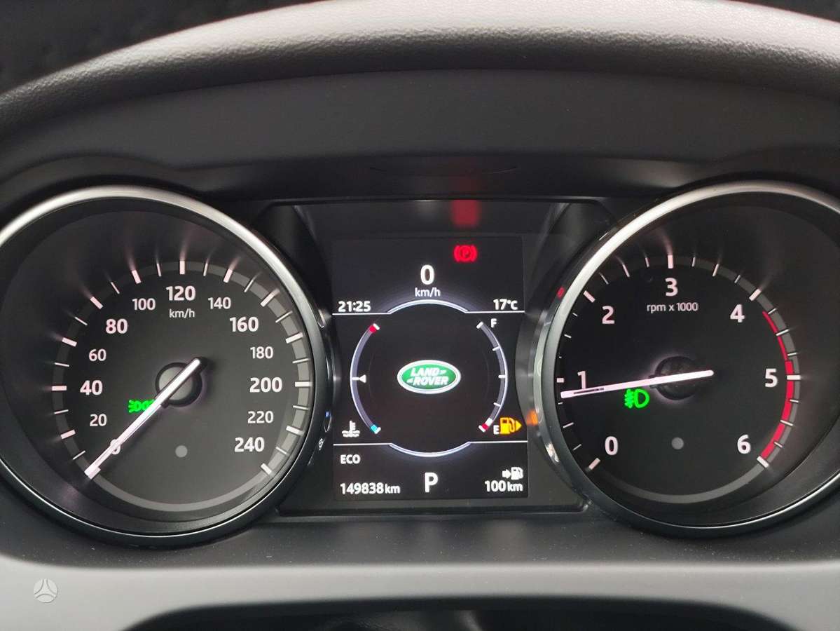 Land Rover Discovery Sport - 10