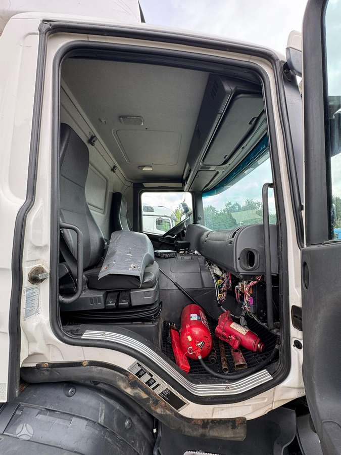 Scania P280 / Dalimis, refrigerated trucks