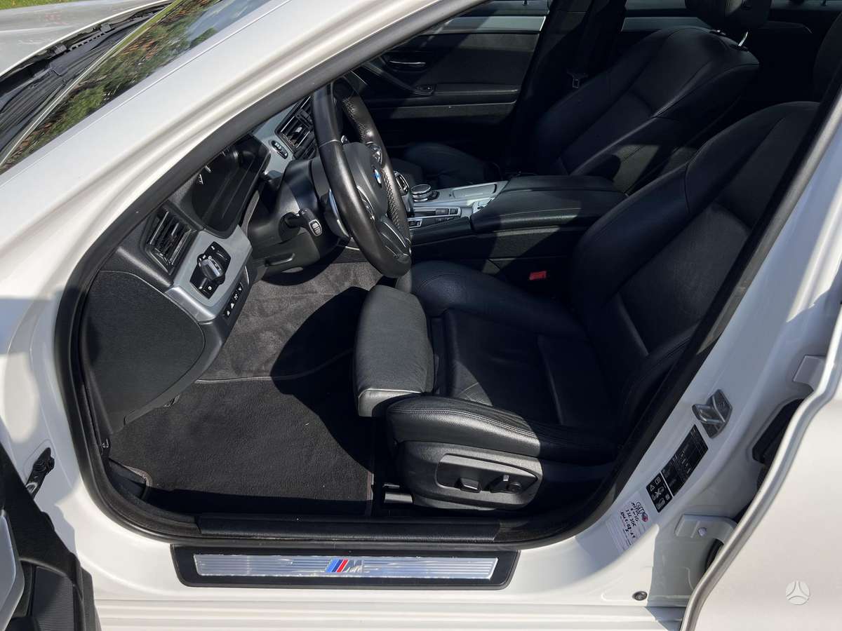 BMW 530, 3.0 l., Универсал