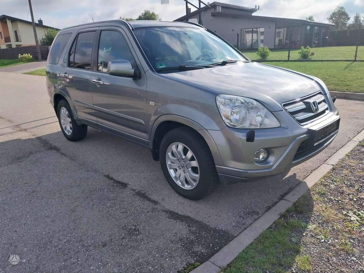 Honda CR-V - 1