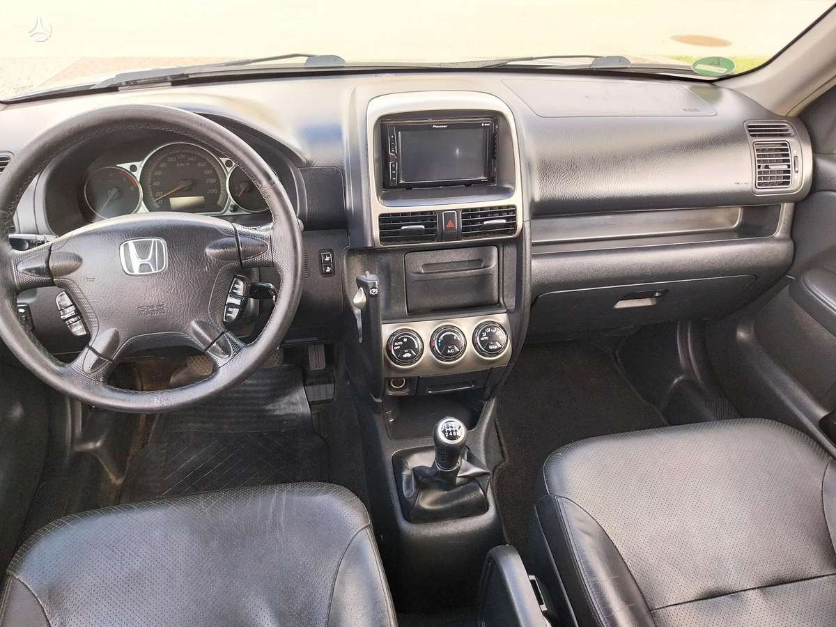 Honda CR-V - 8
