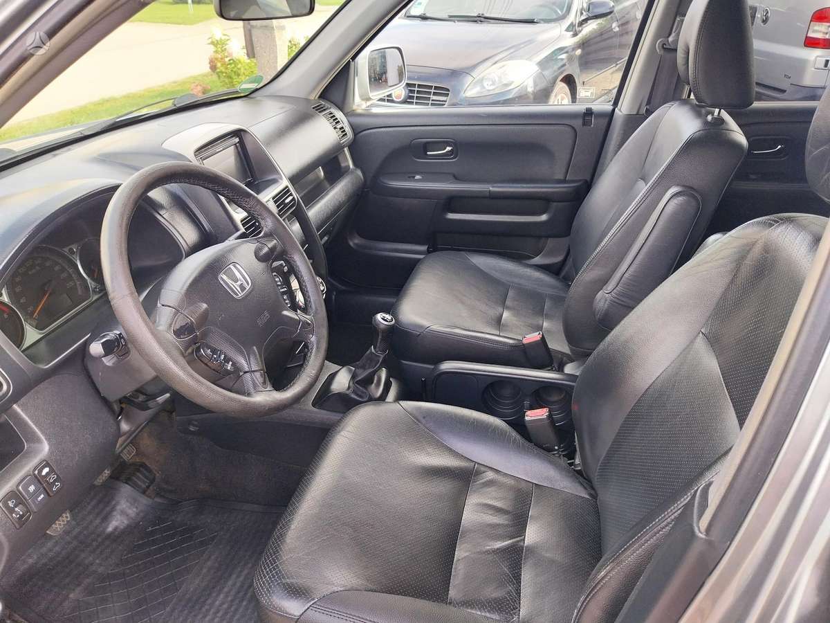 Honda CR-V - 9