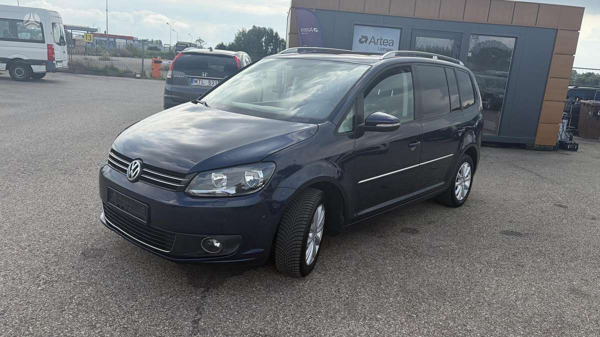 Volkswagen Touran - 6