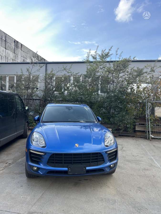Porsche Macan - 3