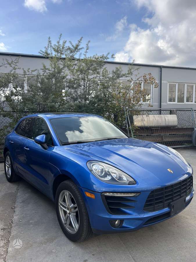 Porsche Macan - 2