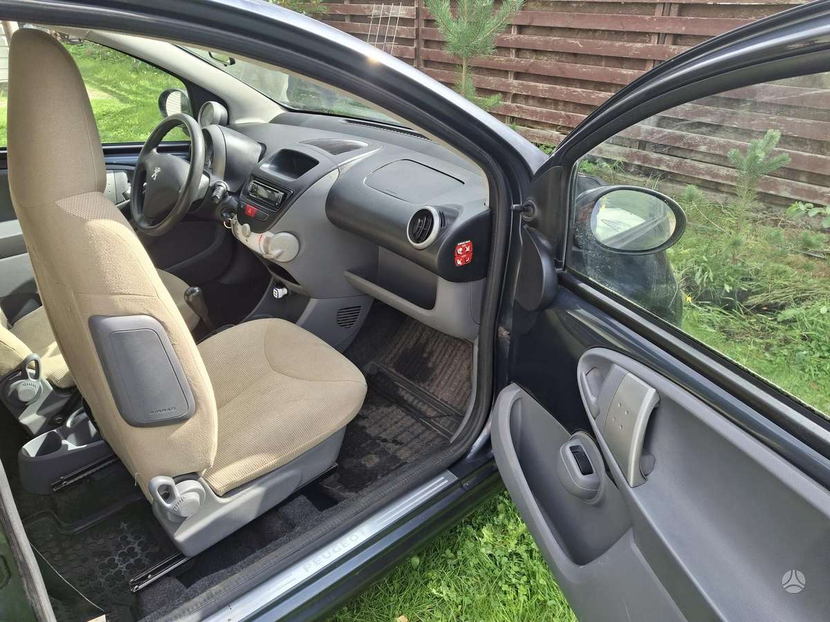 Peugeot 107 - 5
