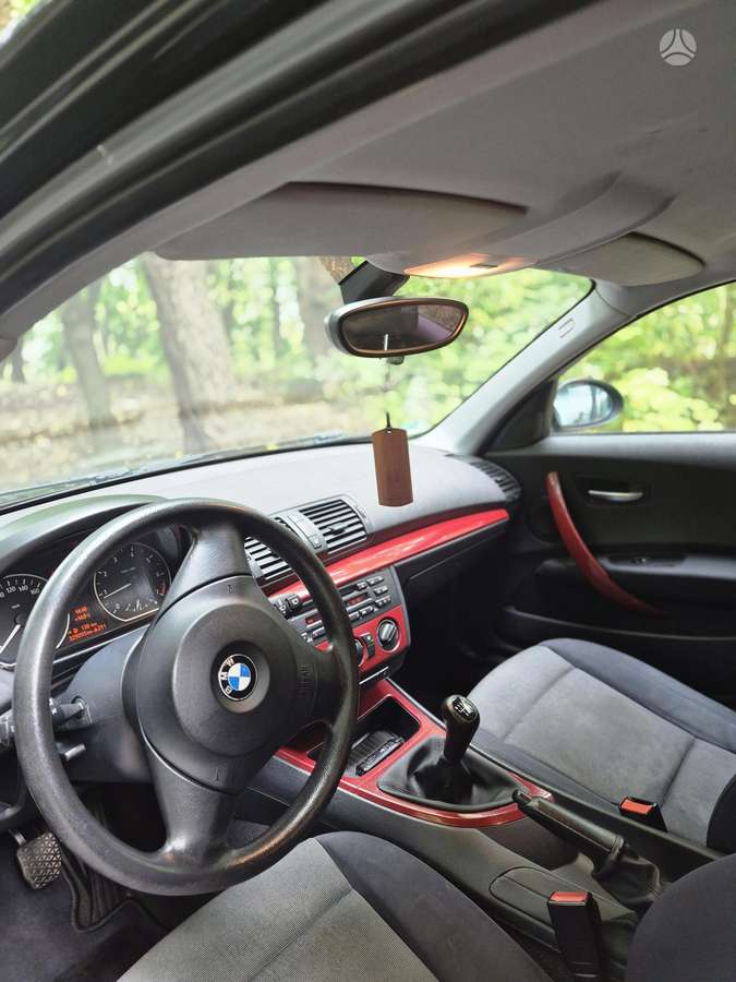 BMW 116, 1.6 l., Хэтчбек