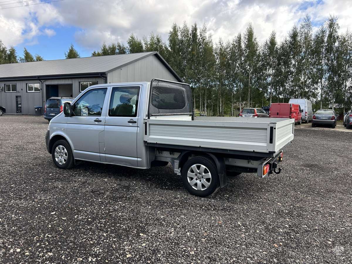 Volkswagen Transporter - 4