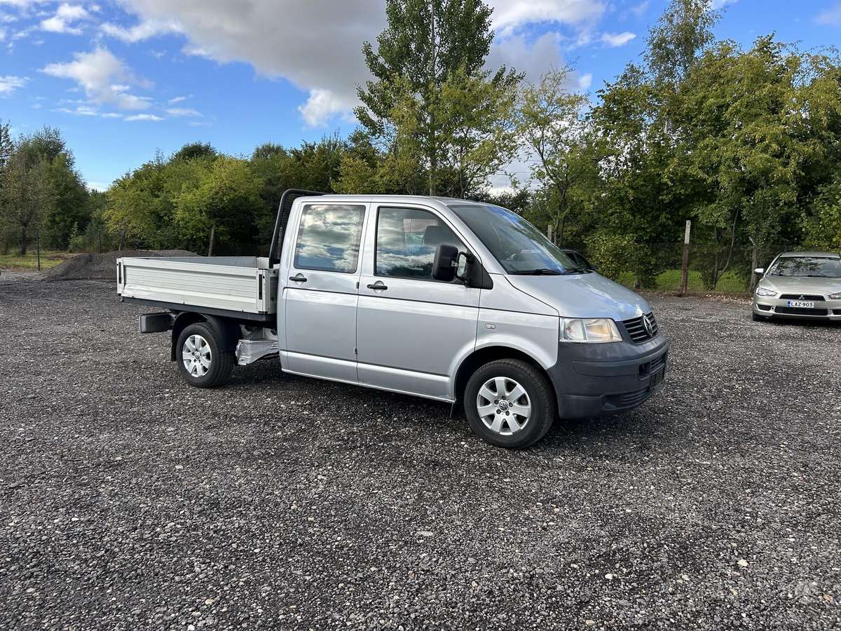 Volkswagen Transporter - 9