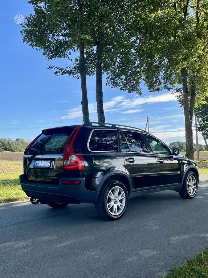 Volvo XC90 - 9