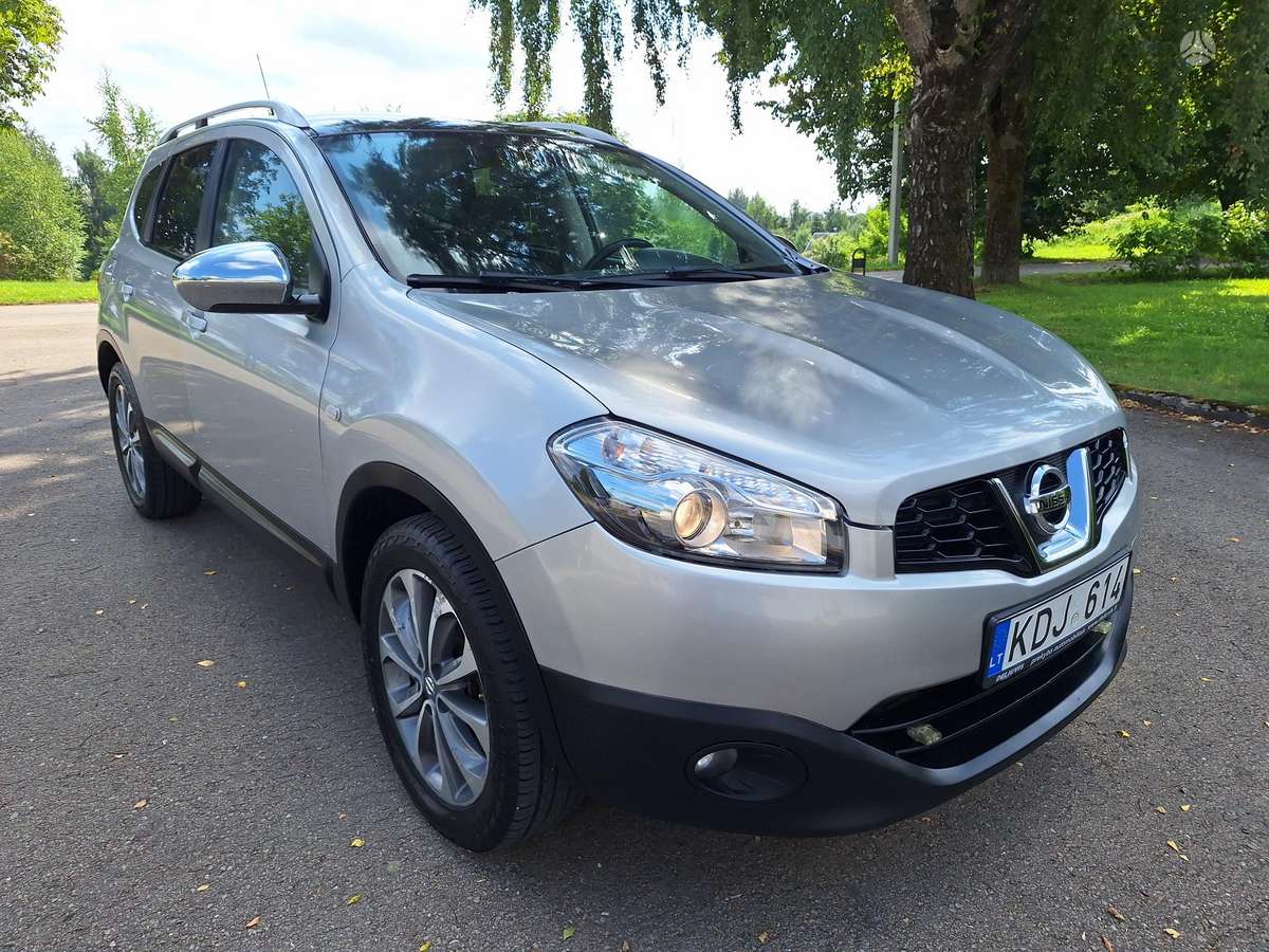 Nissan Qashqai - 1