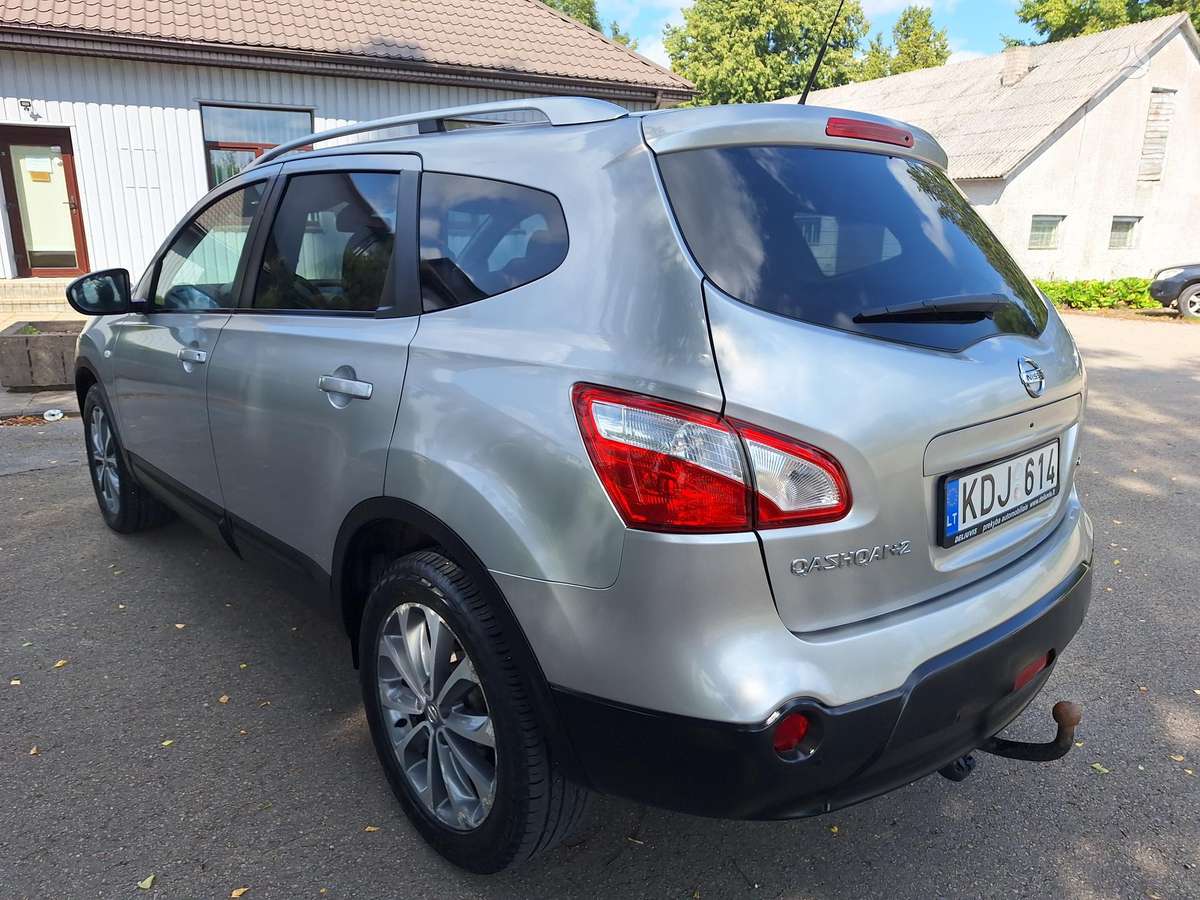 Nissan Qashqai - 4